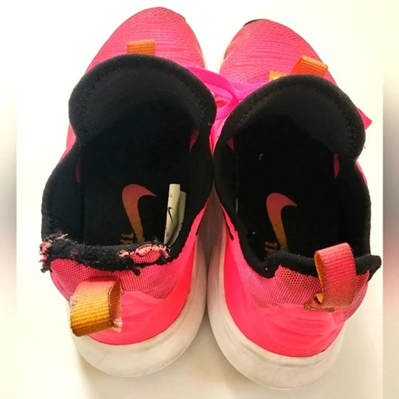 Nike Womens Free TR 8 Training Sneakers Shoes Laser Fuchsia/Black/White, sz 9 - Picture 7 of 13